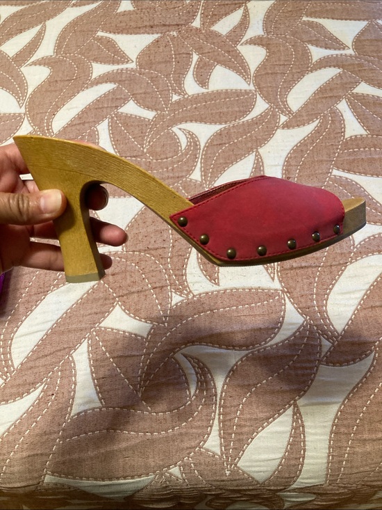 Candie's Shoes - Vintage Candie's Red platforms Size 9